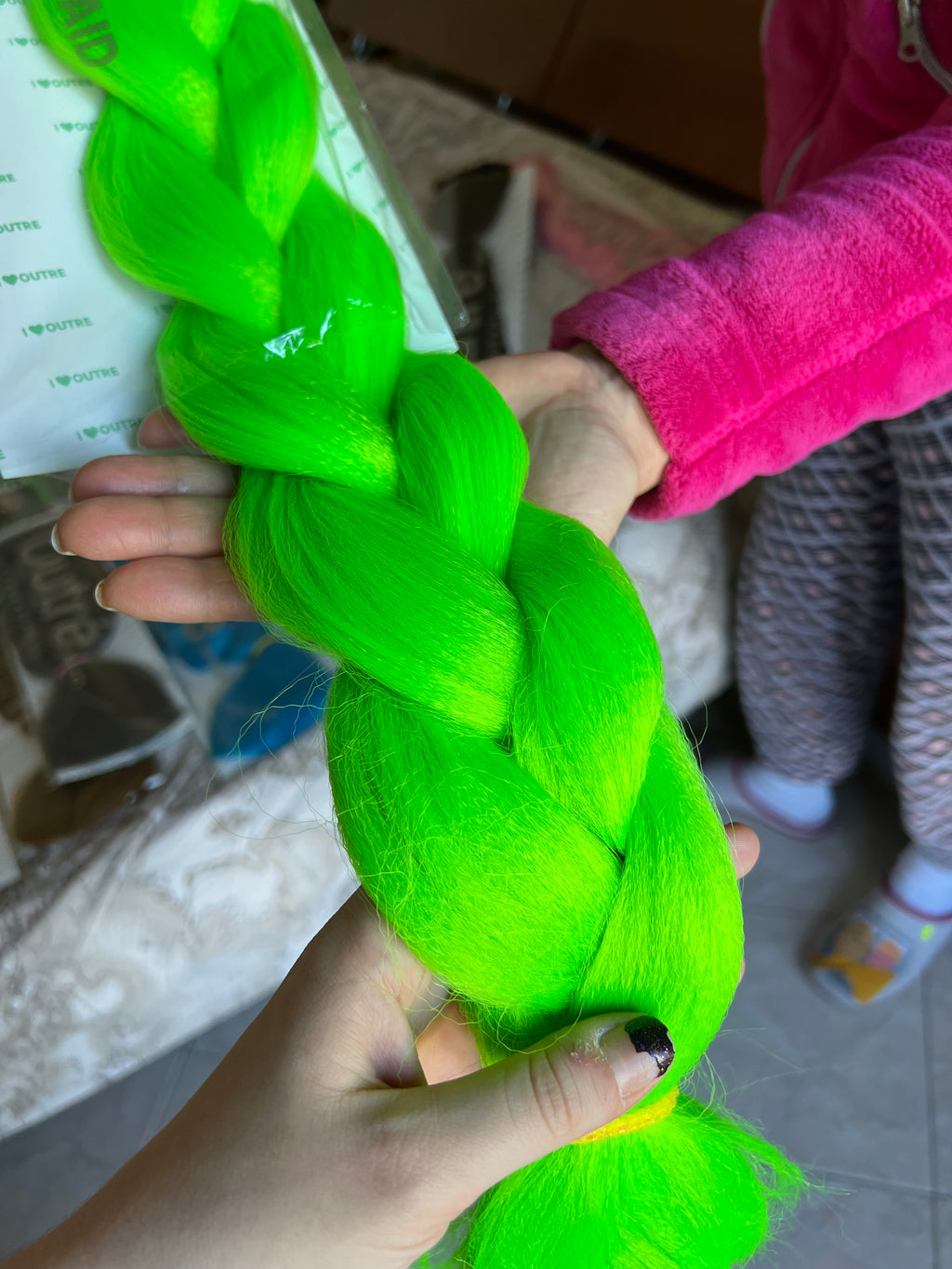 OUTRE ULTRA BRAID 165 g 82" | Kanekalon Low Temperature Fiber – Hot Water Setting